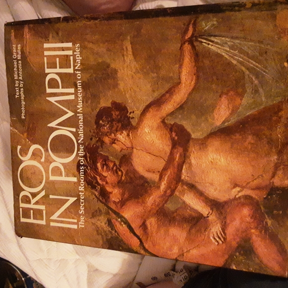 EROS IN POMPEII - Picture 1 of 3